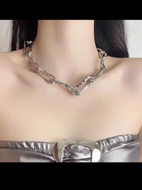 Brut Twisted Molten Silver Link Necklace Hammered Alexis Bittar STYLE M31
